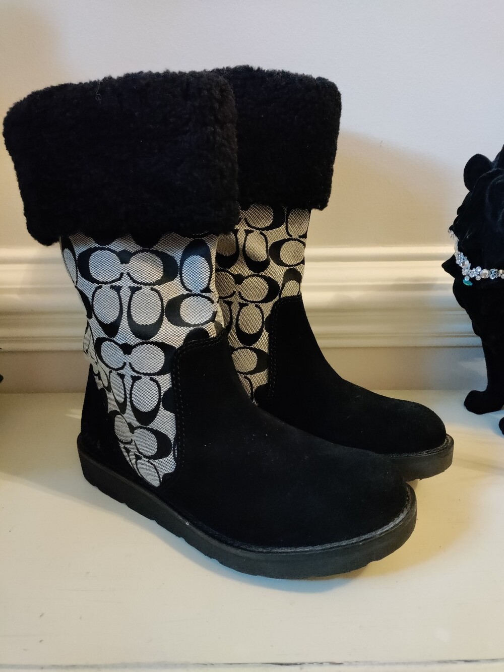 Coach Kally Signature Winter Boots – Women's Size 8.5 - Picture 1 of 6